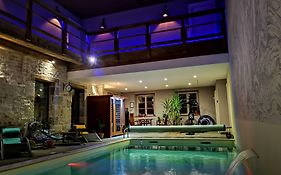 Le relais des deux tours