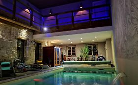 Le relais des deux tours